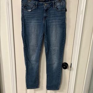 Lucky Brand Blue Ankle Cropped Jeans with Classic Fit